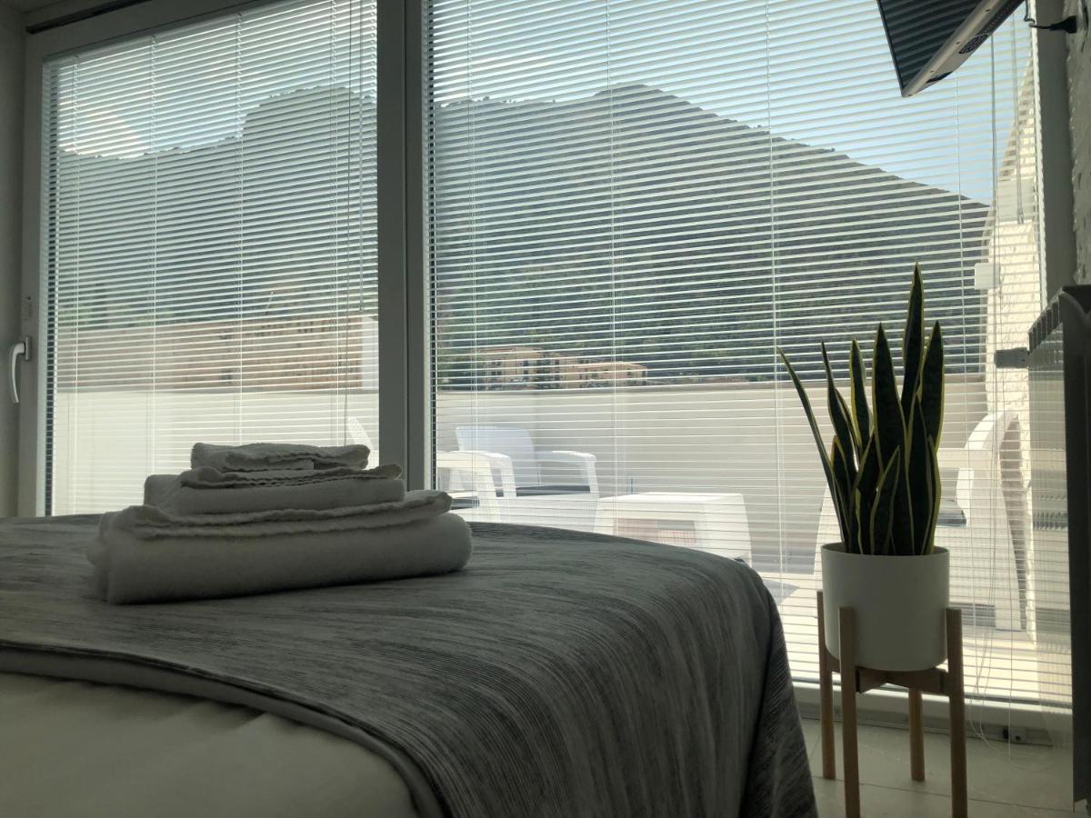 Porta Del Golfo Apartments & Suites Castellammare del Golfo Bagian luar foto